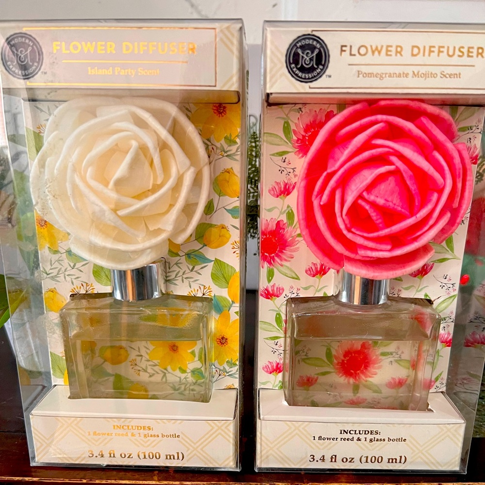 Modern expression flower diffuser